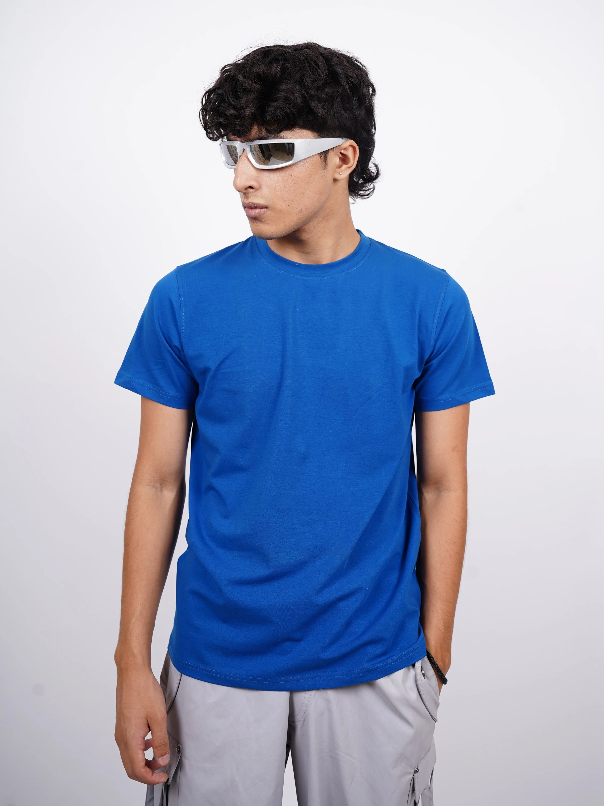 Basic : Burger Bae Round Neck Regular Fit Tee For Men and Women - Image 4