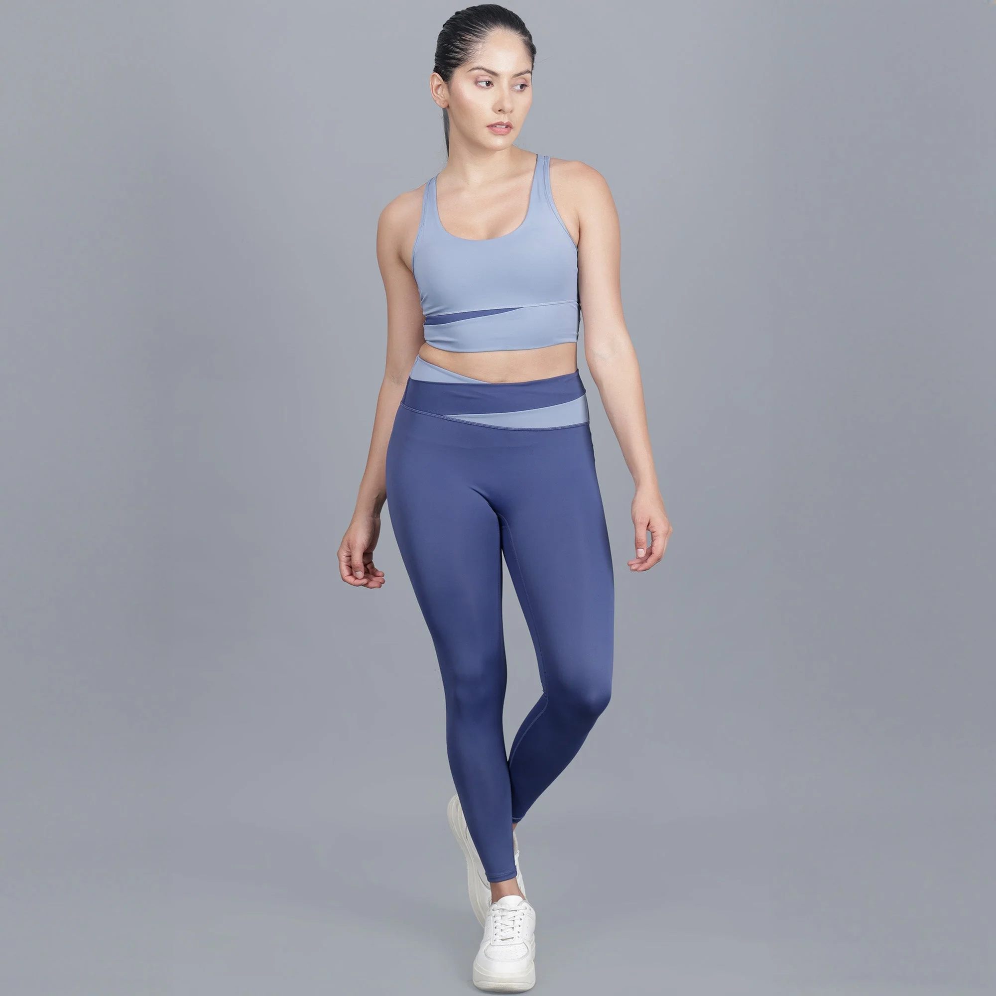 Chiclo Contrast Trim 3 Piece Workout Set For Women - Image 10