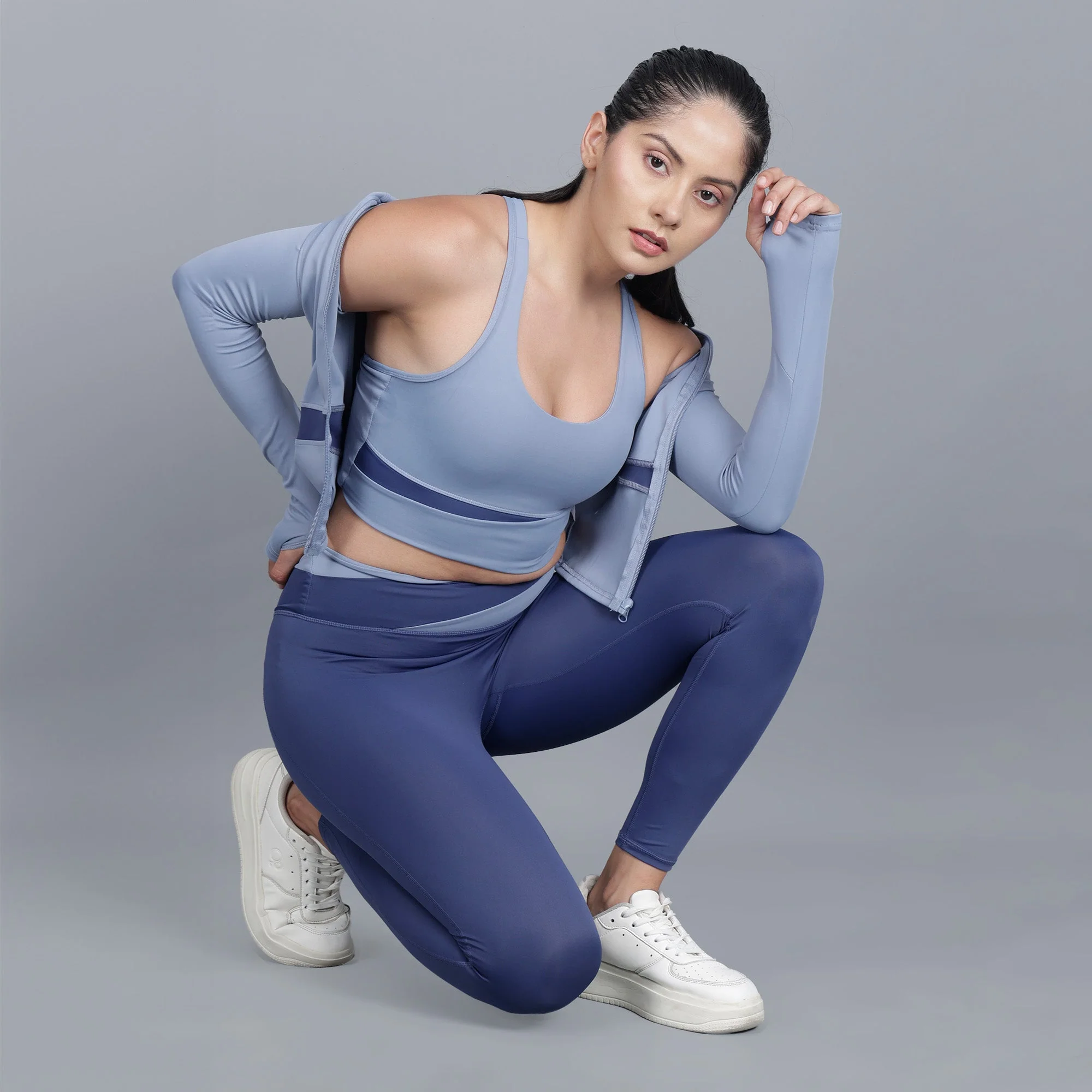 Chiclo Contrast Trim 3 Piece Workout Set For Women - Image 9