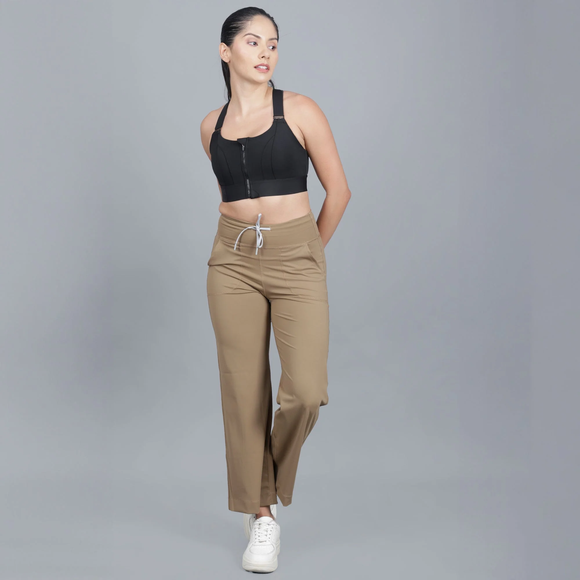 Chiclo Women's Brown Wide Leg Pants with Black Sports Bra - Image 3