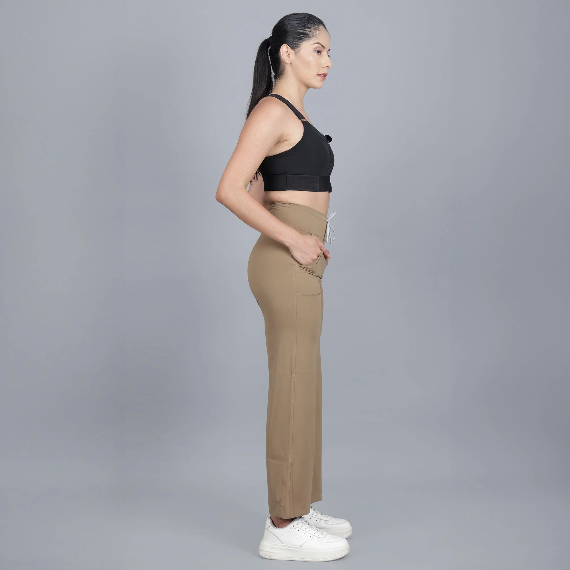 Chiclo Women's Brown Wide Leg Pants with Black Sports Bra - Image 4