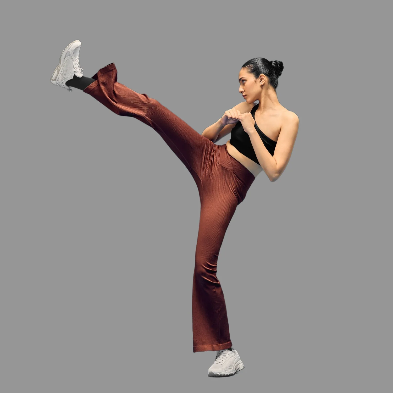 Limitless snatched Ruched back Flare Pants - Brown . - Image 6