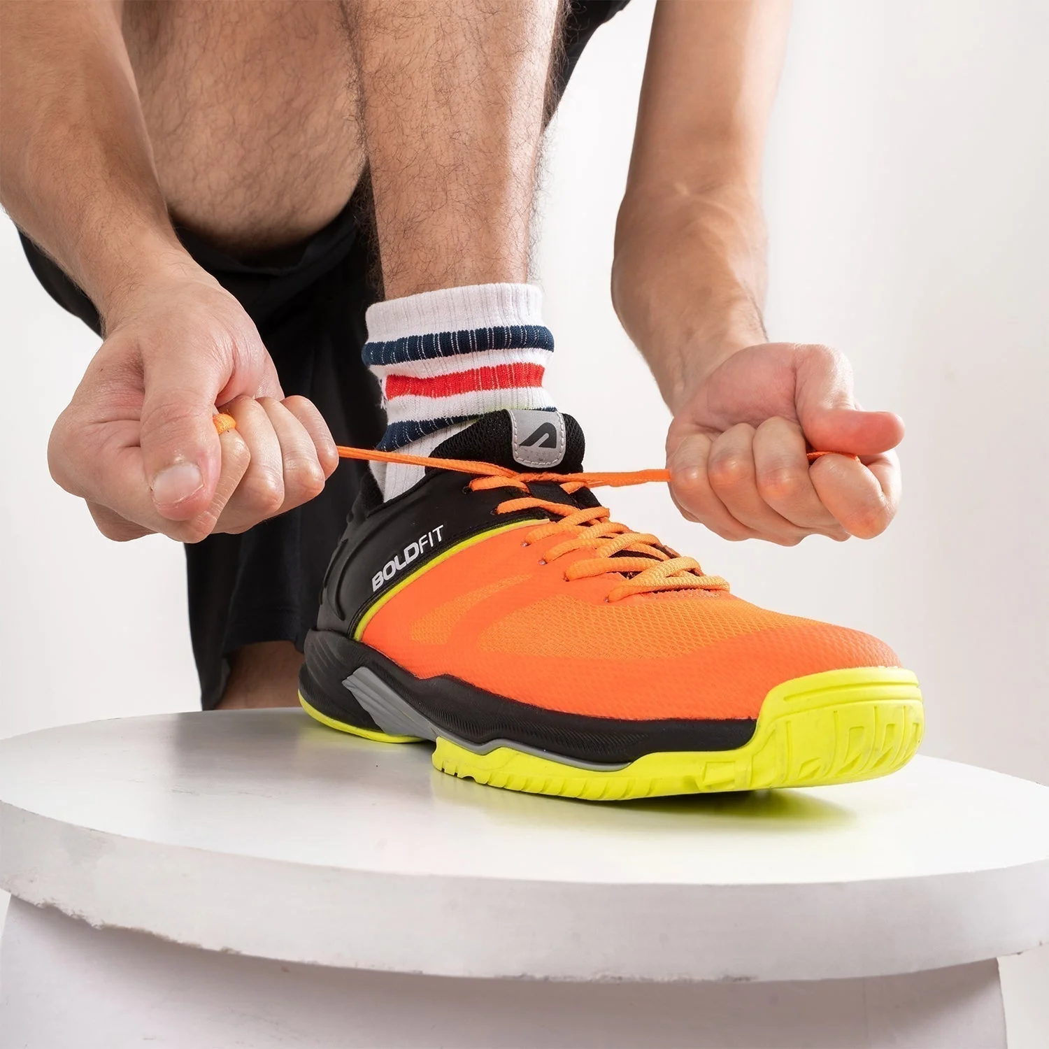 Inferno Mens Badminton Shoes - Orange-Black - Image 5
