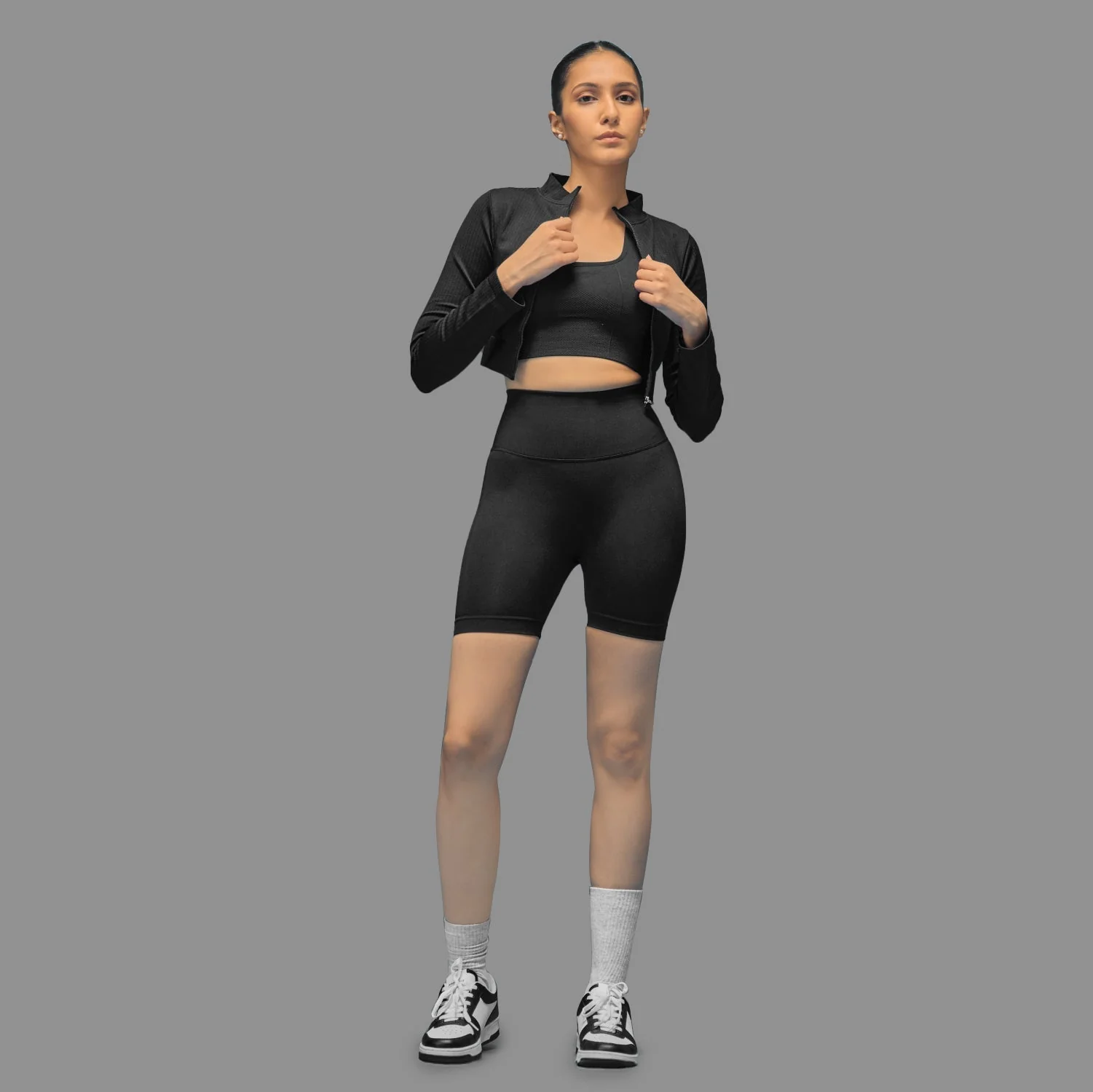 Limitless Snatched Cropped Ripped Jacket - BLACK - Image 4