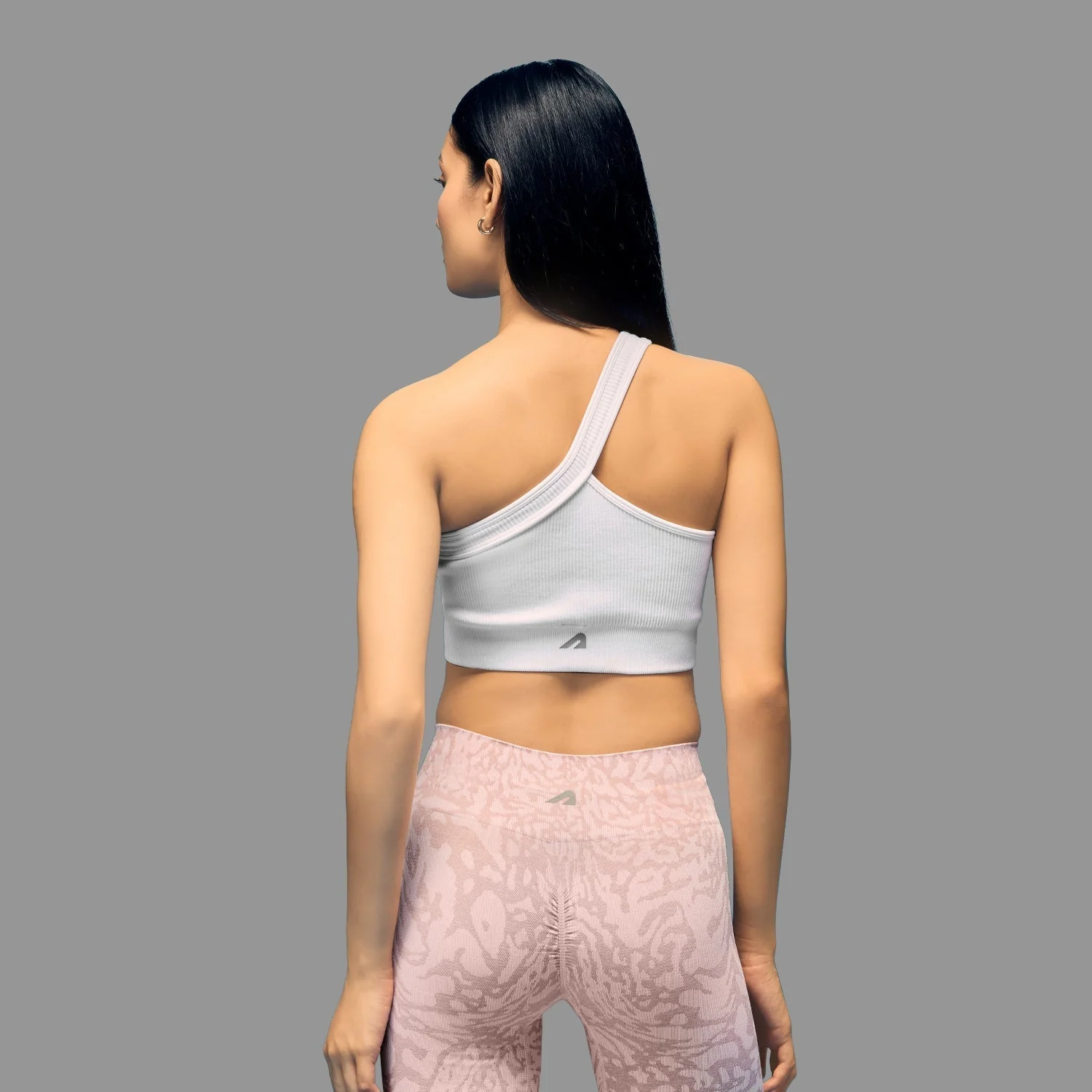 Limitless Snatched ribbed One shoulder bra - White - Image 2