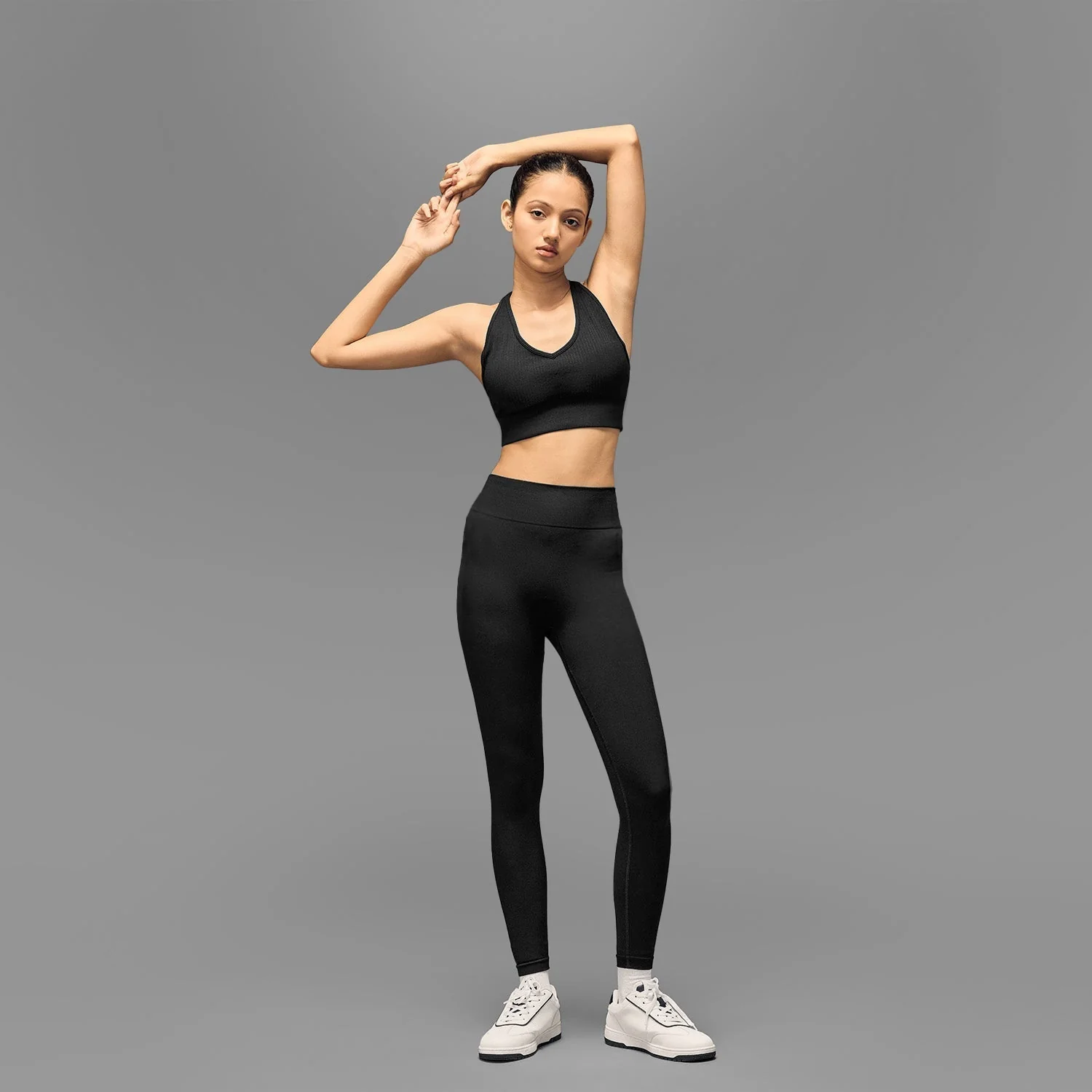 Limitless snatched ribbed waistband & Ruched back legging - BLACK - Image 3