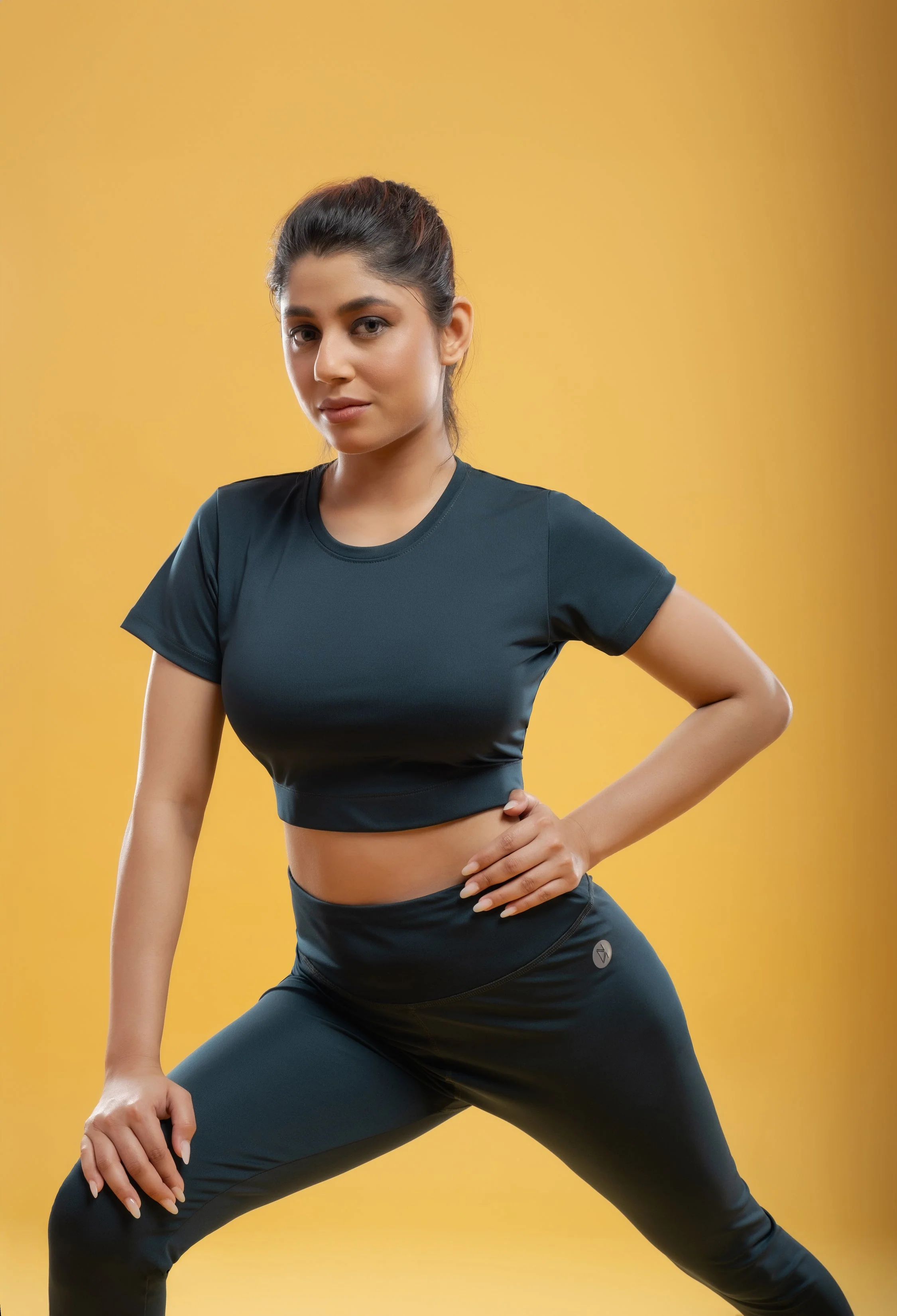 NotchFlex Yoga Lite Leggings - Black - Image 7