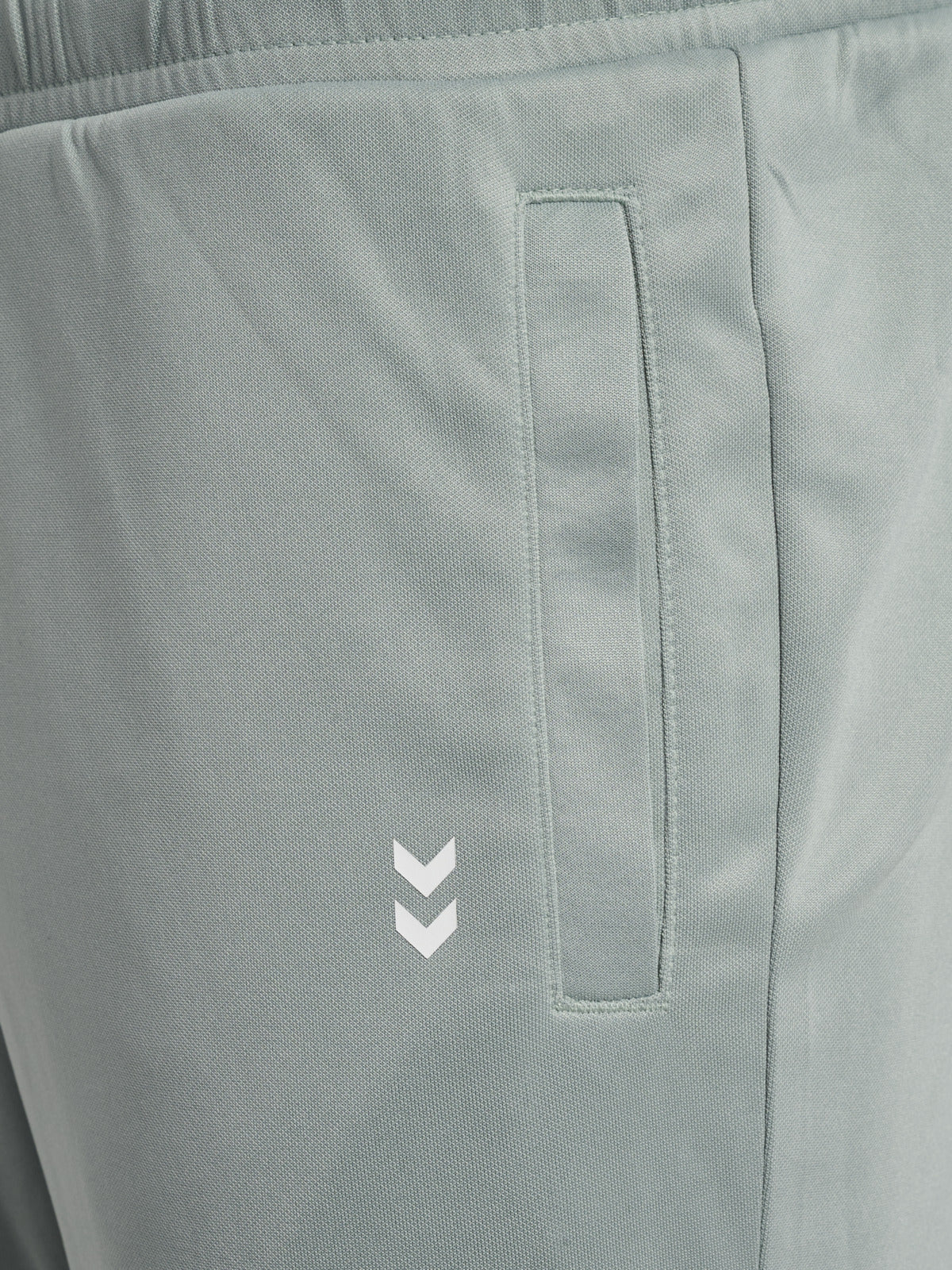 Pulse Tracksuit - Image 13